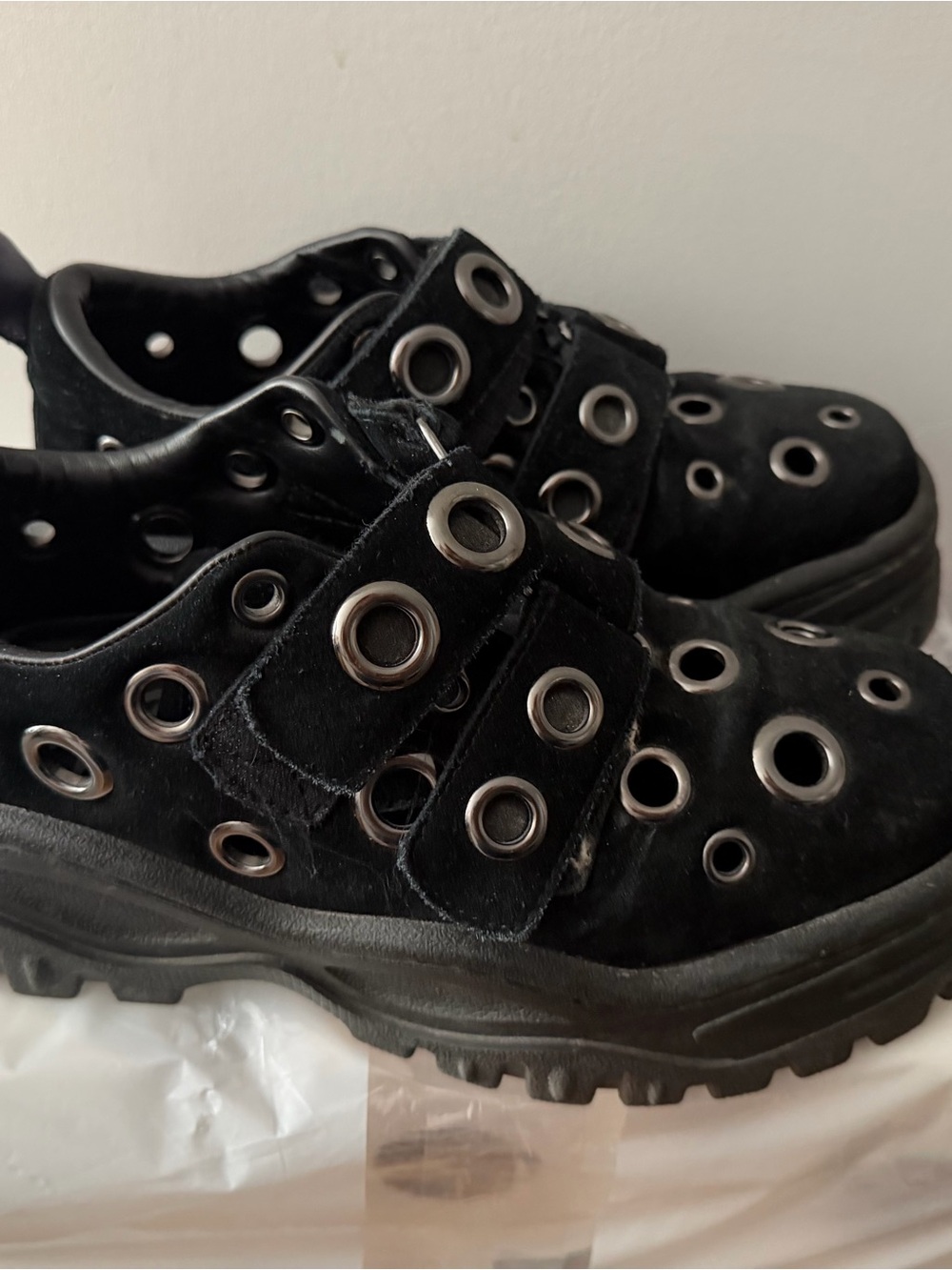 Eytys SSENSE Exclusive Grommet Angel Sneakers - Picture 9 of 9
